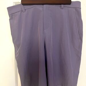 2025 Price Drop! Nike Dri Fit Golf shorts. Free belt with purchase!